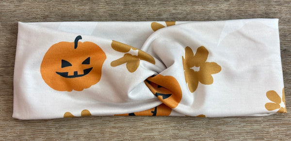 halloween on white twist
